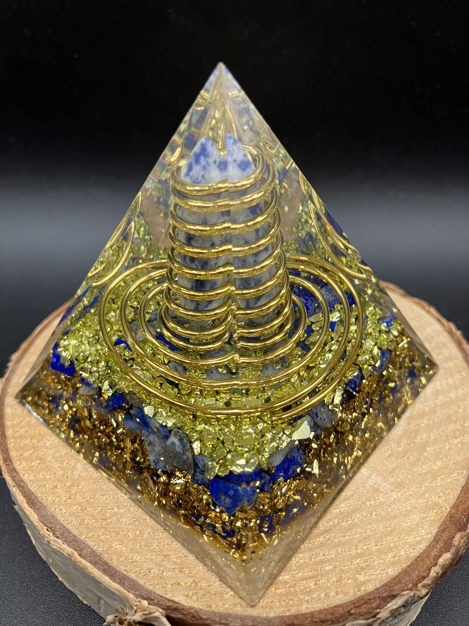 Orgonite 60mm - Pointe en Lapis Lazuli – Image 3