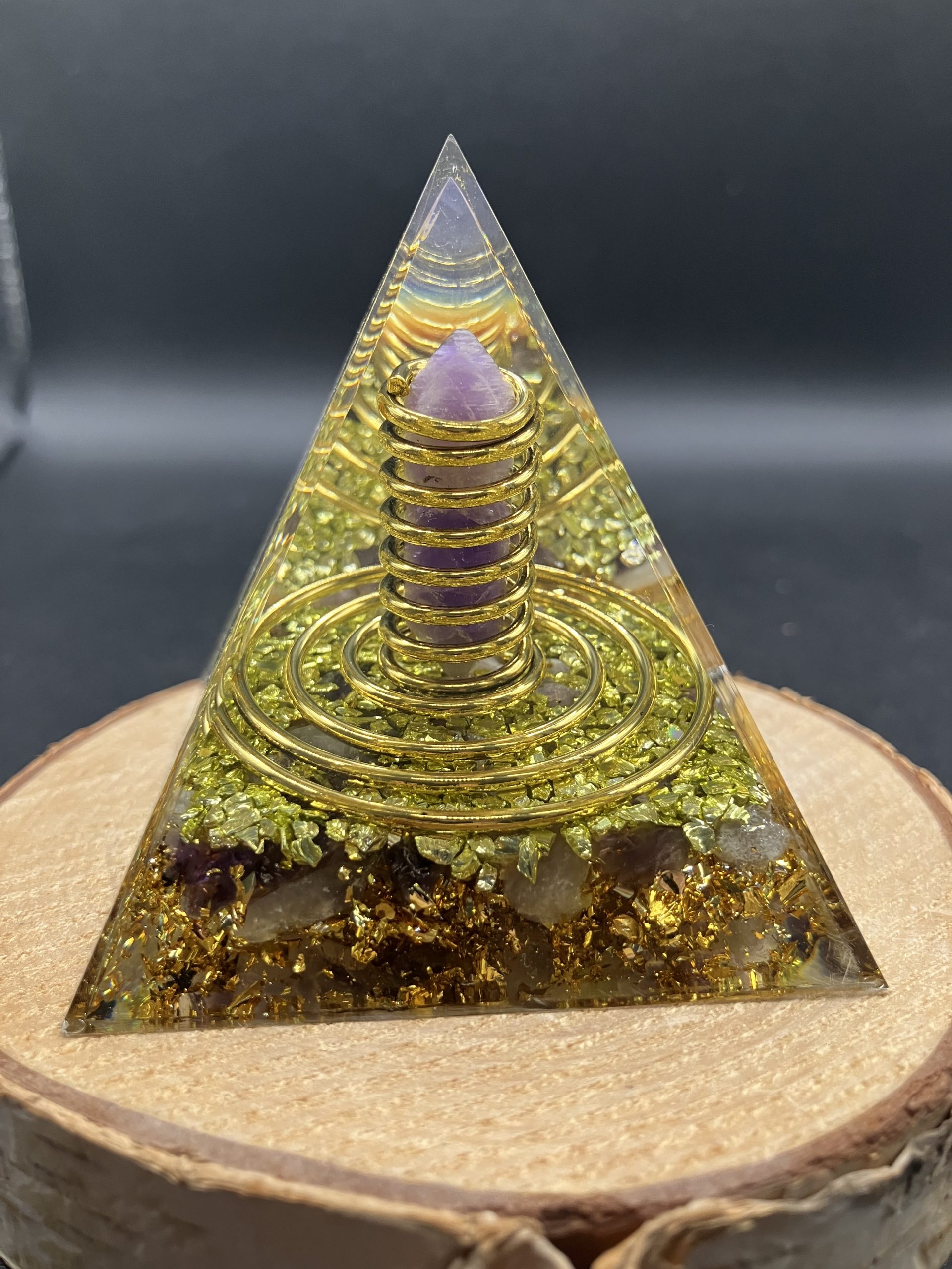 Orgonite 60mm - Pointe en Améthyste
