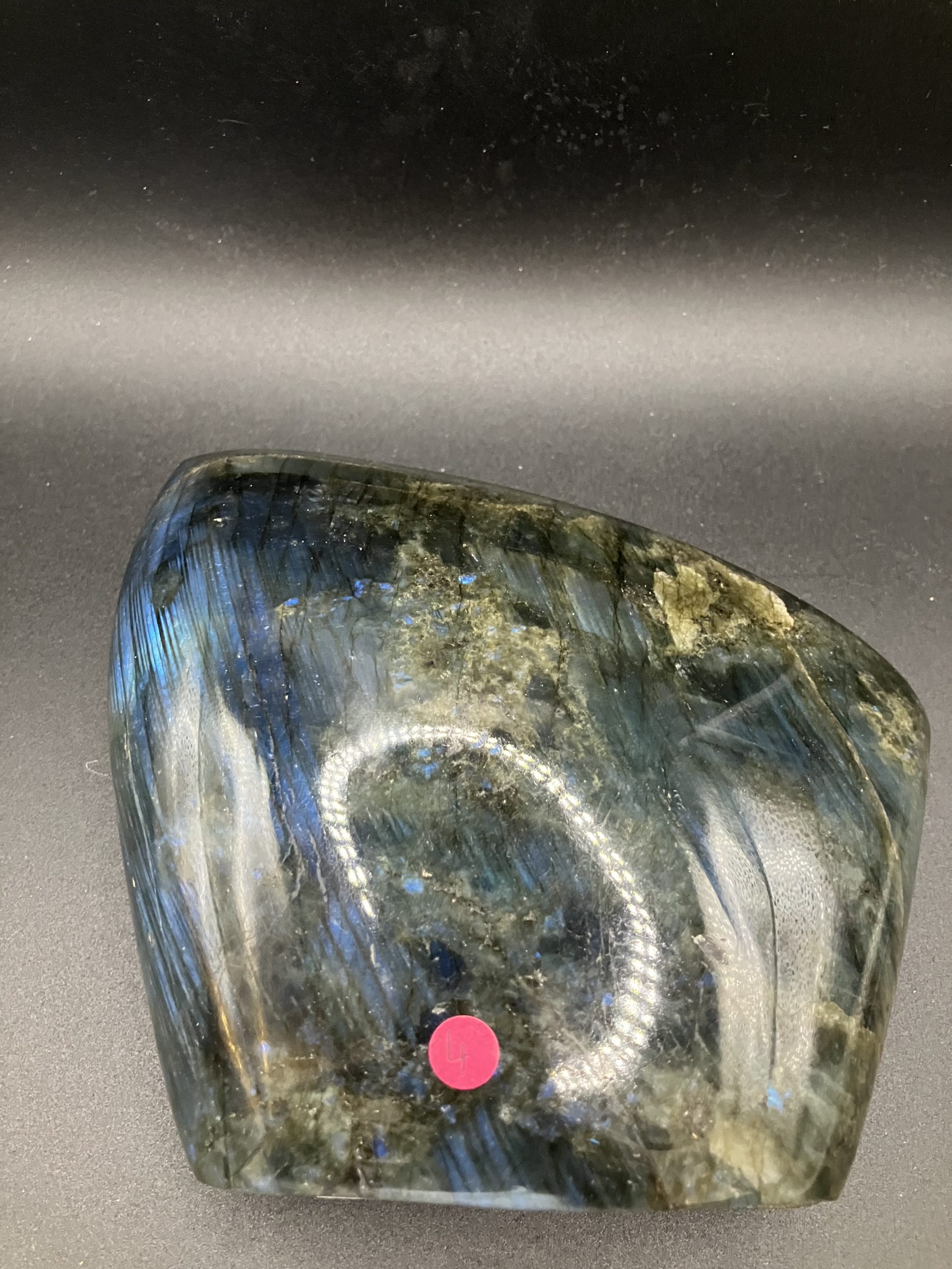 Forme libre Labradorite AAA 846gr – Image 3